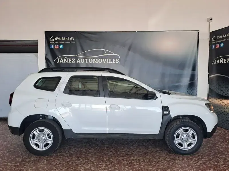 Usado Dacia Duster Comfort 115 CV (84 kW) 2019 Blanco SUV