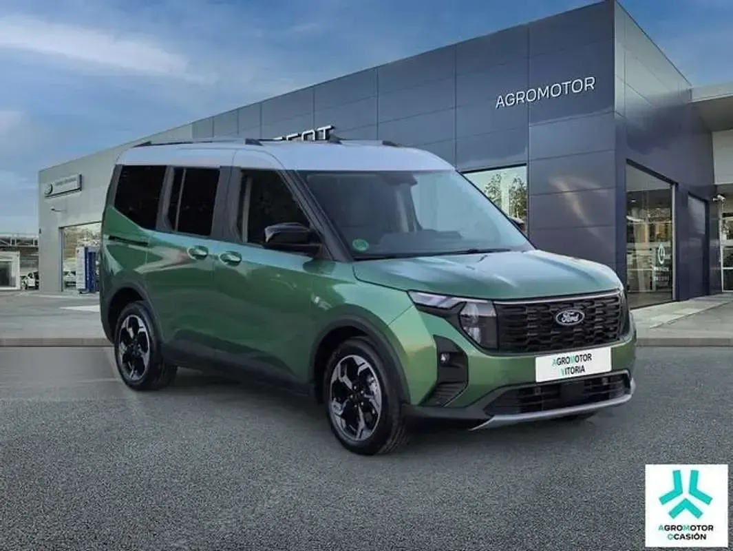 Usado Ford Tourneo Active 125 CV (91 kW) 2025 Gris Van