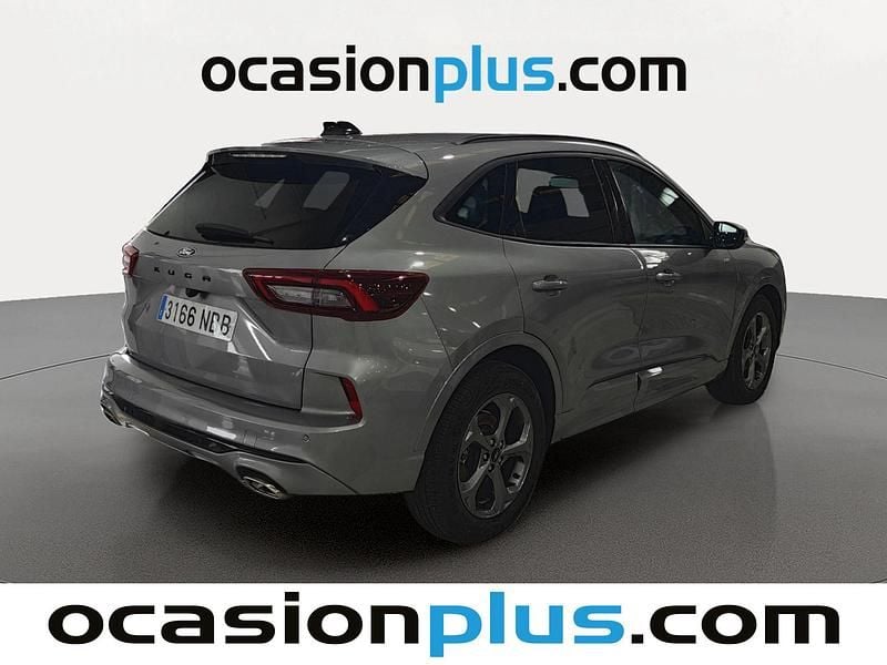 Usado Ford Kuga ST-Line 150 CV (110 kW) 2025 Gris plata SUV