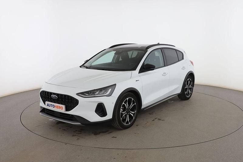 Blanco Usado 2022 Ford Focus Active X SUV | 16.799 € (Precio justo) - Imagen 1/3