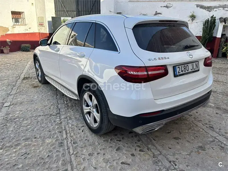 Usado Mercedes GLC220 170 CV (125 kW) 2016 Blanco SUV