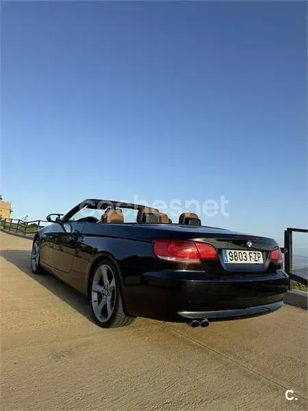 Usado BMW 320 Cabriolet 170 CV (125 kW) 2008 Negro Descapotable