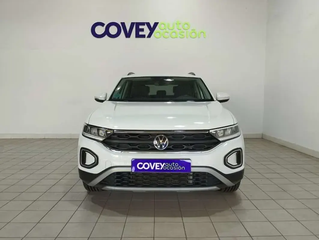 Usado VW T-Roc Life 116 CV (85 kW) 2023 Blanco SUV
