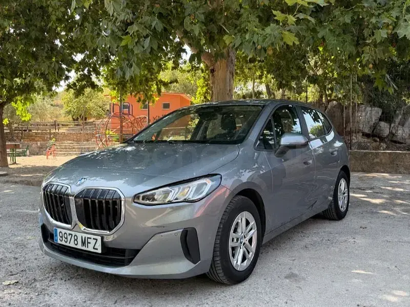 Usado BMW 218 150 CV (110 kW) 2023 Gris / plata Coupe