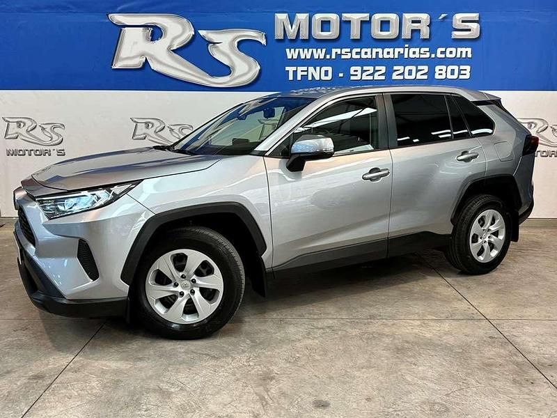 Plateado Usado 2019 Toyota RAV4 SUV | 24.500 € - Imagen 1/4