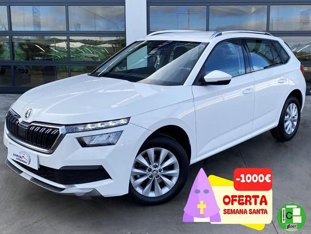 Usado Skoda Kamiq Ambition 110 CV (80 kW) 2021 Blanco SUV