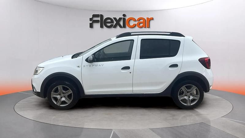 Usado Dacia Sandero Comfort 90 HP (66 kW) 2019 Branco Citadino