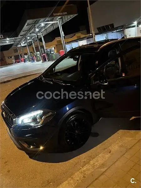 Usado Suzuki SX4 S-Cross GL 111 CV (81 kW) 2017 Azul SUV