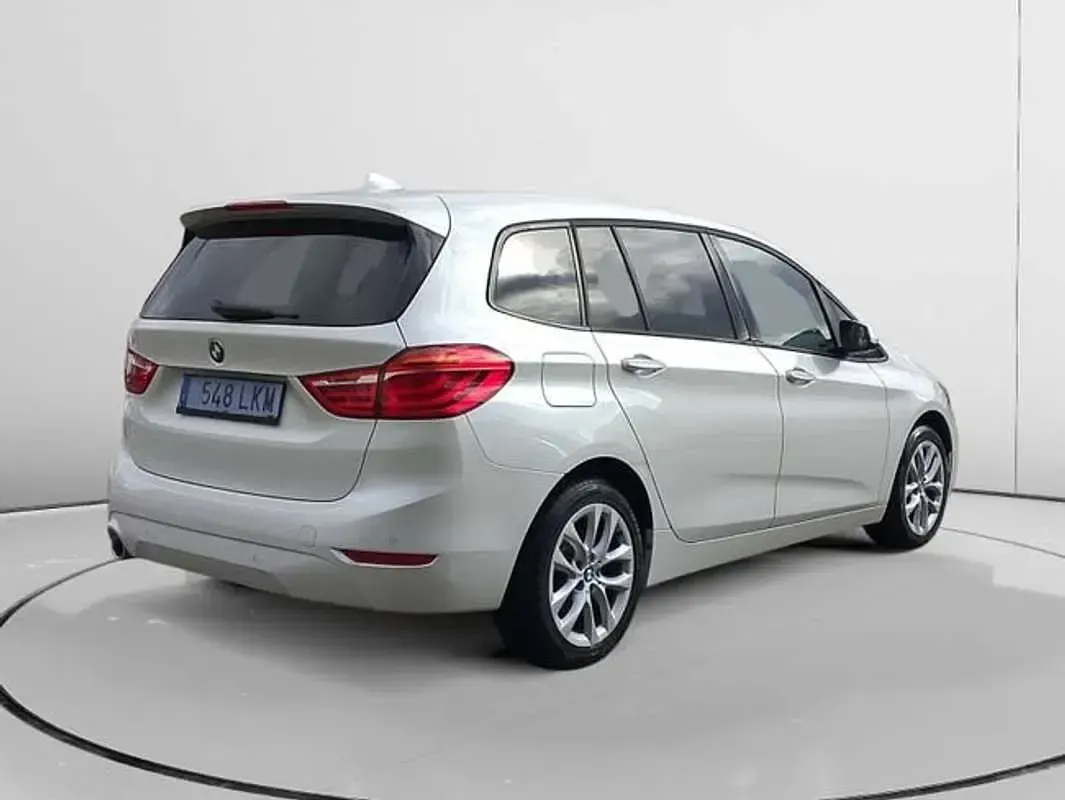 Usado BMW 216 136 HP (100 kW) 2020 Branco Monovolume