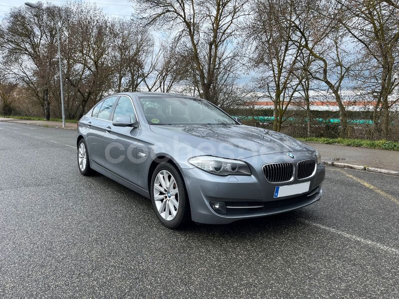 Gris / plata Usado 2011 BMW 520 Efficient Dynamics Berlina | 12.000 € (Buen precio) - Imagen 1/4