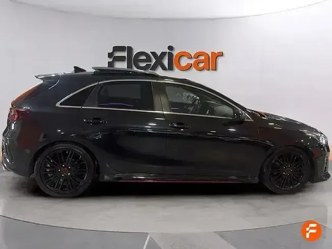 Usado Kia Ceed GT GT 204 CV (150 kW) 2020 Negro Berlina