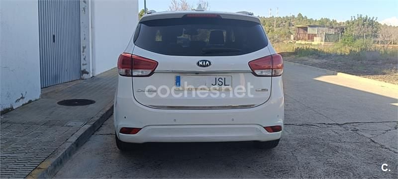 Usado Kia Carens 115 CV (84 kW) 2016 Blanco Monovolumen