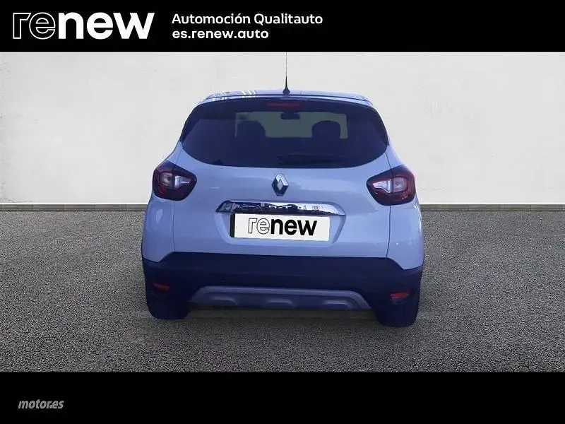 Usado Renault Captur Zen 130 CV (95 kW) 2019 Blanco SUV