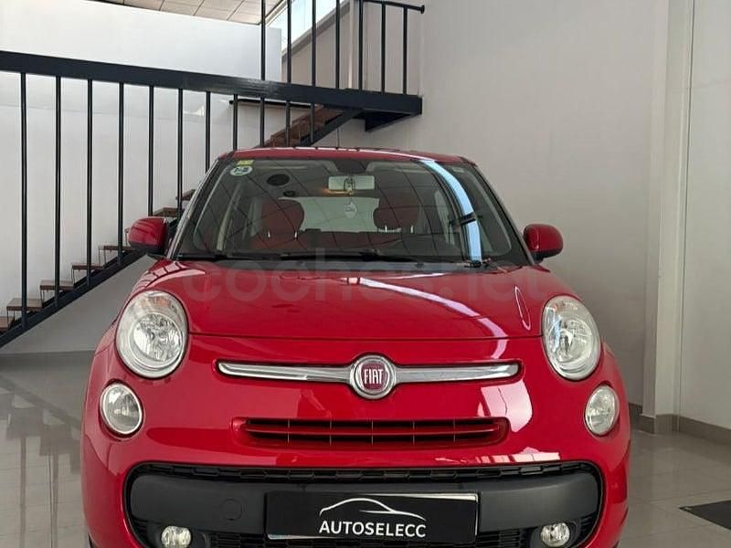 Usado Fiat 500L Lounge 85 CV (62 kW) 2014 Rojo Monovolumen