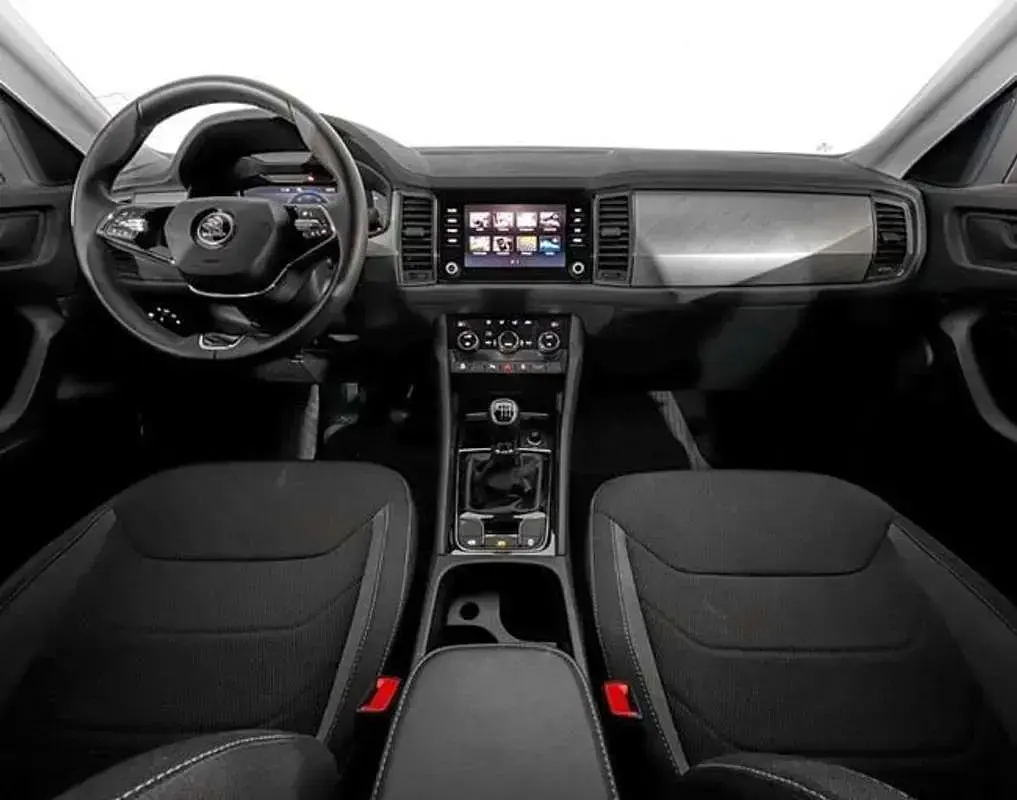 Usado Skoda Kodiaq Ambition 150 CV (110 kW) 2023 Rojo SUV