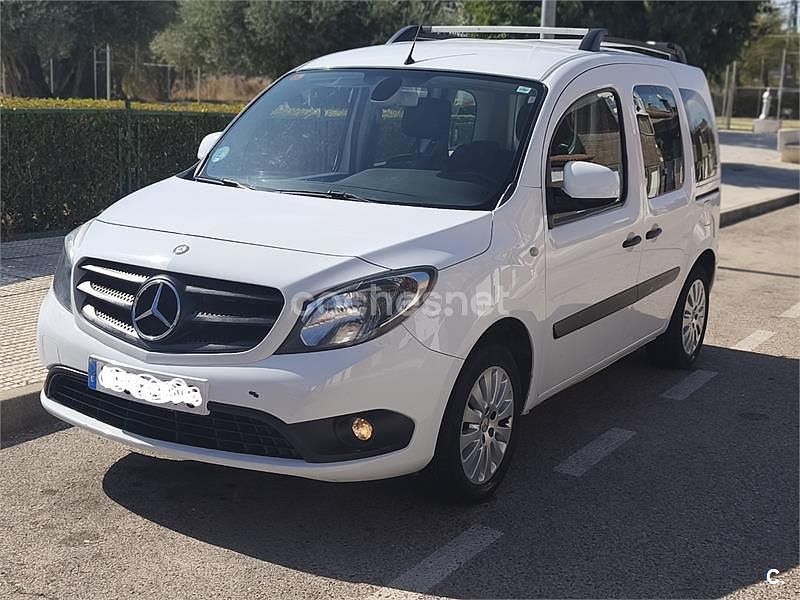 Blanco Usado 2019 Mercedes Citan 109 Familiar | 14.000 € (Un poco caro) - Imagen 1/4