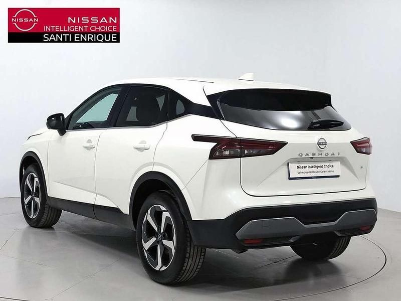 Usado Nissan Qashqai N-Connecta 141 CV (103 kW) 2023 Amarillo SUV