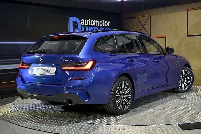 Usado BMW 330 265 CV (194 kW) 2019 Azul Familiar