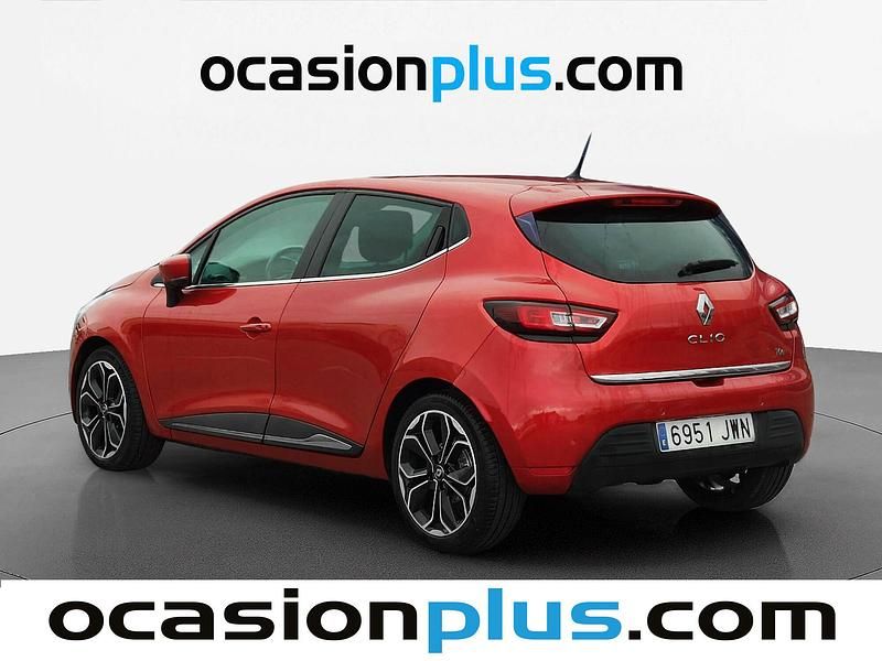 Usado Renault Clio IV Zen 90 CV (66 kW) 2017 Rojo