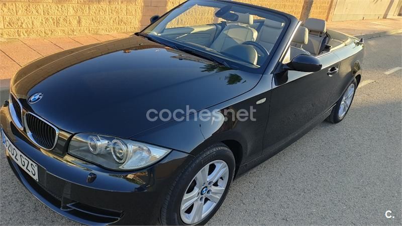 Negro Usado 2010 BMW 120 Cabriolet Efficient Dynamics Descapotable | 12.500 € (Precio justo) - Imagen 1/4