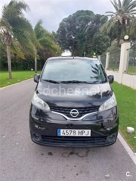 Usado Nissan NV200 Comfort 90 CV (66 kW) 2013 Negro Monovolumen