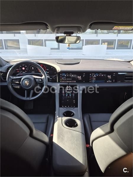 Usado Porsche Taycan 4 Cross Turismo Cross Turismo 300 kW (408 CV) 2023 Eléctrico Familiar