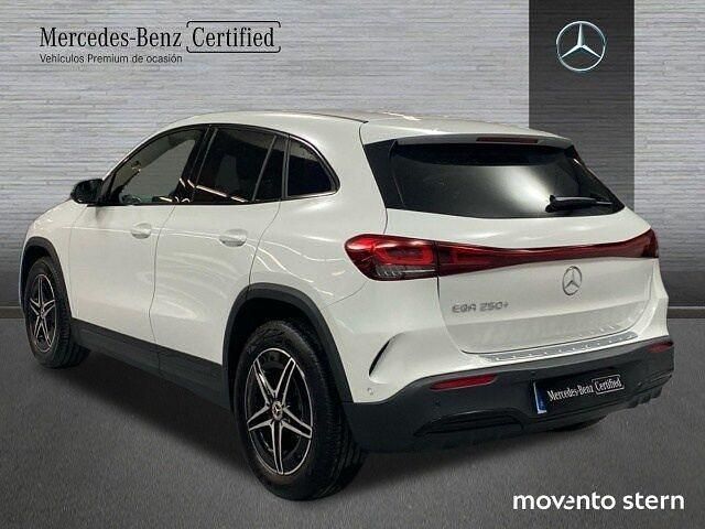 Usado Mercedes EQA250+ AMG line 139 kW (190 CV) 2024 Blanco SUV