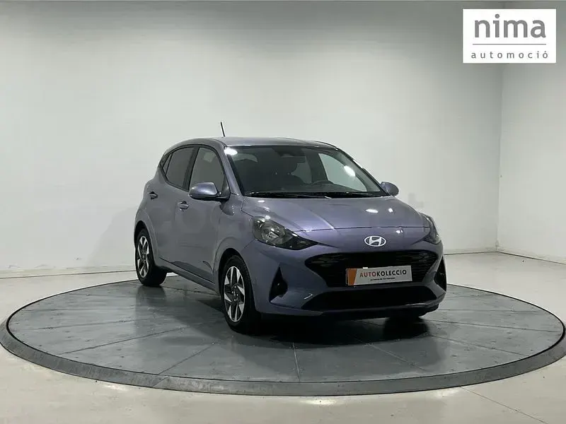 Usado Hyundai i10 63 CV (46 kW) 2025 Azul Utilitario