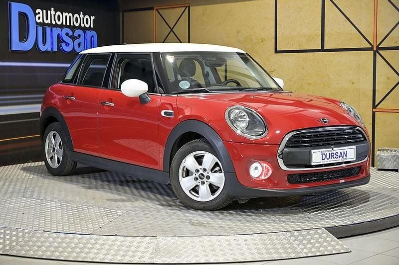 Usado Mini Cooper 102 CV (75 kW) 2020 Rojo Utilitario