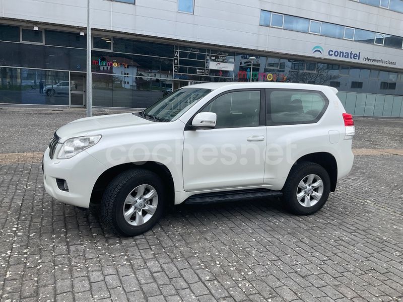 Usado Toyota Land Cruiser 190 CV (139 kW) 2011 Blanco SUV