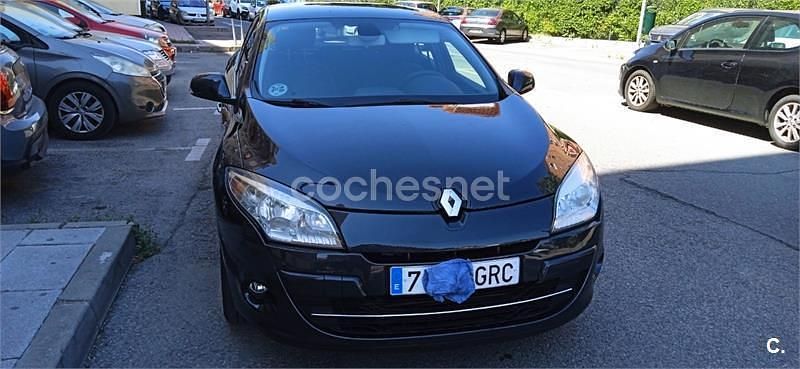 Azul Usado 2009 Renault Mégane III Business Berlina | 6900 € (Precio justo) - Imagen 1/4