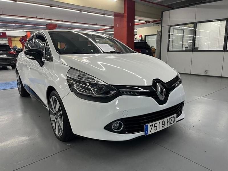 Usado Renault Clio IV 90 CV (66 kW) 2014 Blanco Utilitario