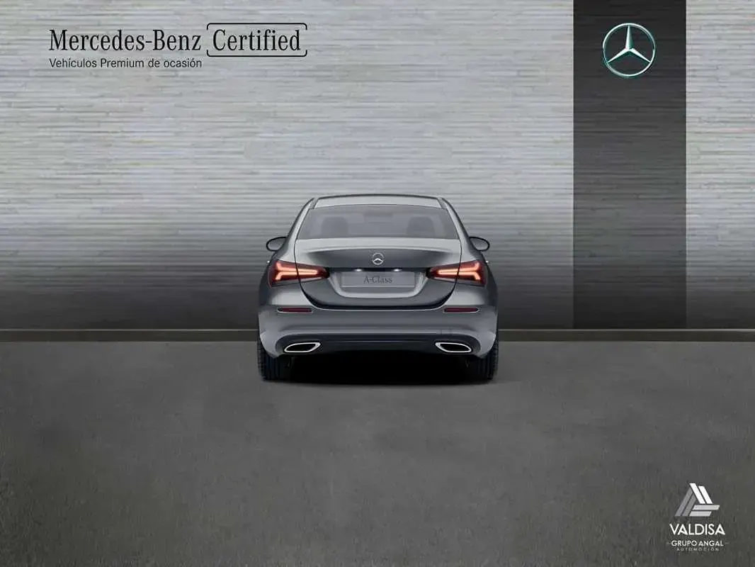 Usado Mercedes A180 116 CV (85 kW) 2020 Berlina