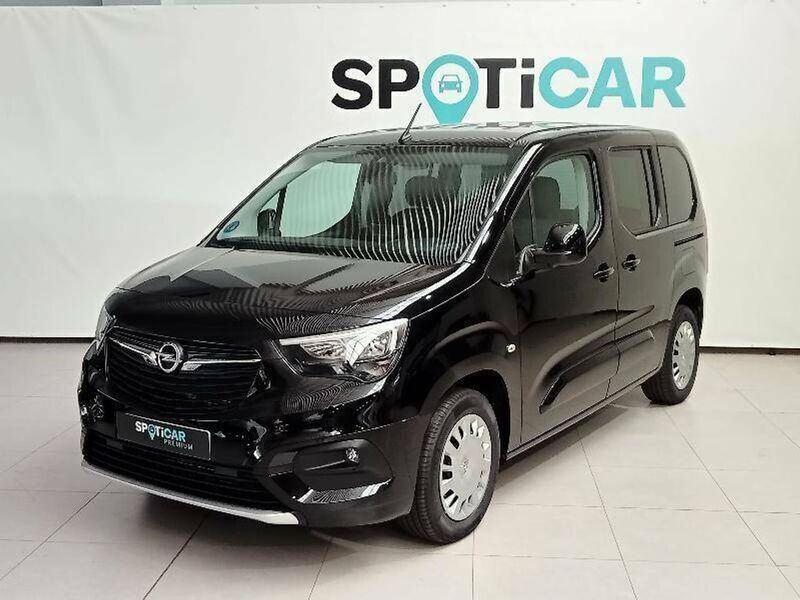 Negro Usado 2023 Opel Combo-e Life Elegance Monovolumen | 24.500 € (Precio justo) - Imagen 1/4