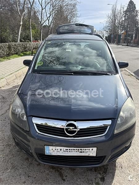 Usado Opel Zafira Enjoy 120 CV (88 kW) 2007 Gris / plata Monovolumen