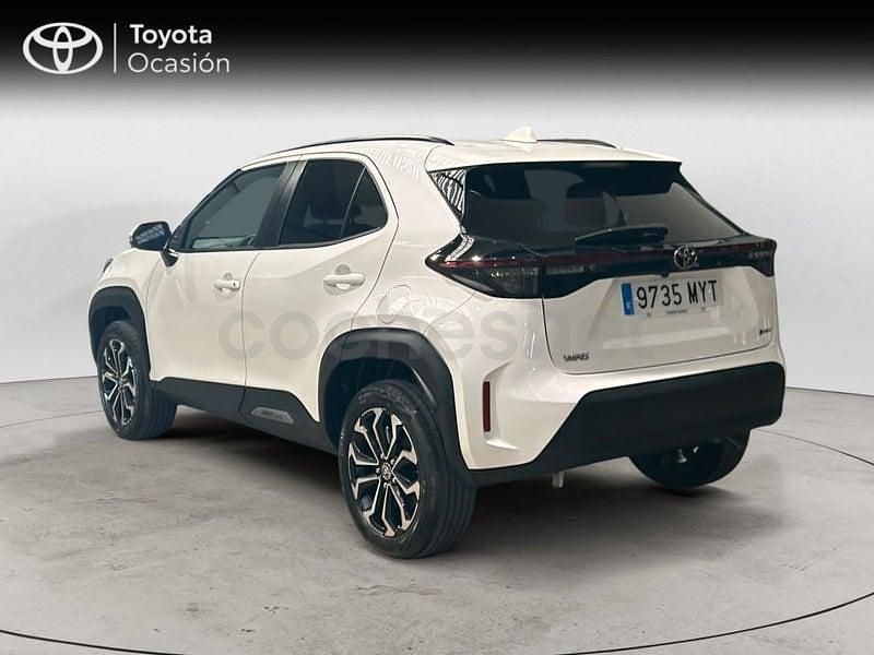 Usado Toyota Yaris Cross Active 116 CV (85 kW) 2025 Blanco SUV