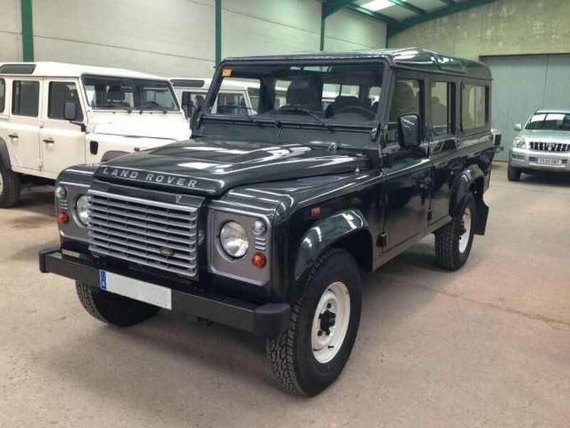 Usado Land Rover Defender 122 CV (89 kW) 2014 Verde SUV