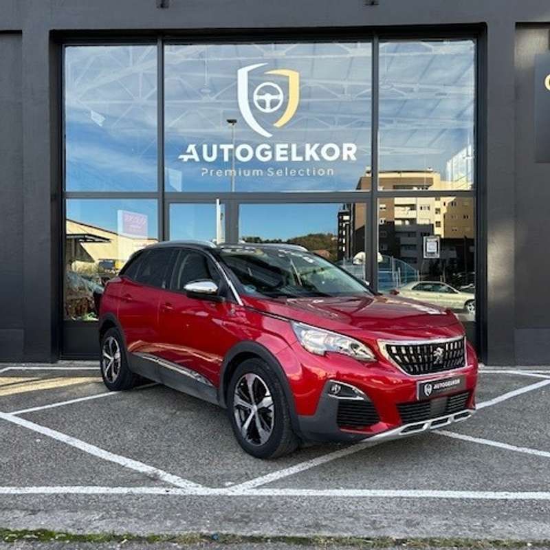 Rojo Usado 2018 Peugeot 3008 Crossway SUV | 18.990 € (Un poco caro) - Imagen 1/4