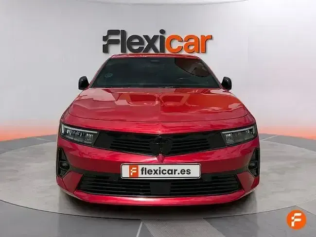 Usado Opel Astra 130 CV (95 kW) 2023 Rojo Utilitario