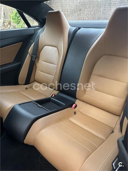 Usado Mercedes E350 231 CV (169 kW) 2009 Negro Coupe
