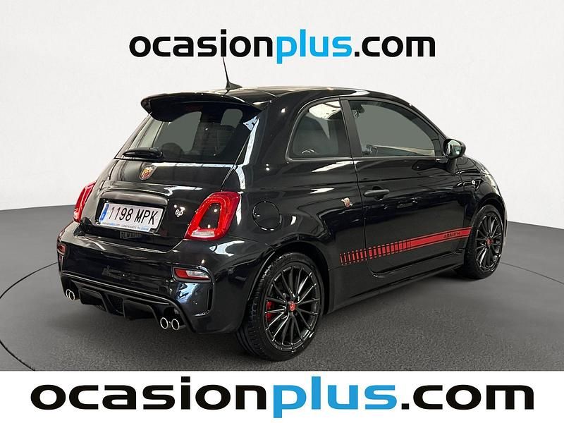 Usado Abarth 695 180 CV (132 kW) 2024 Negro Utilitario