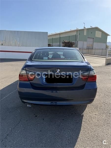 Usado BMW 318 115 CV (84 kW) 2006 Azul Berlina