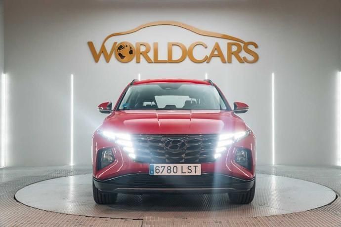 Usado Hyundai Tucson Style 265 CV (194 kW) 2021 Rojo SUV