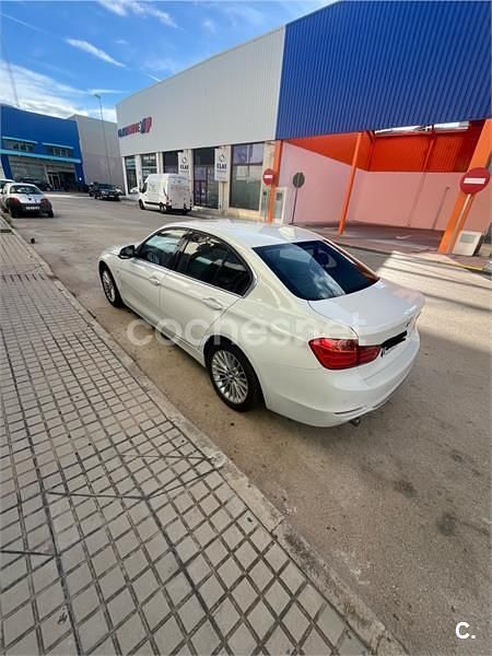 Usado BMW 320 Luxury Line 184 CV (135 kW) 2012 Blanco Berlina