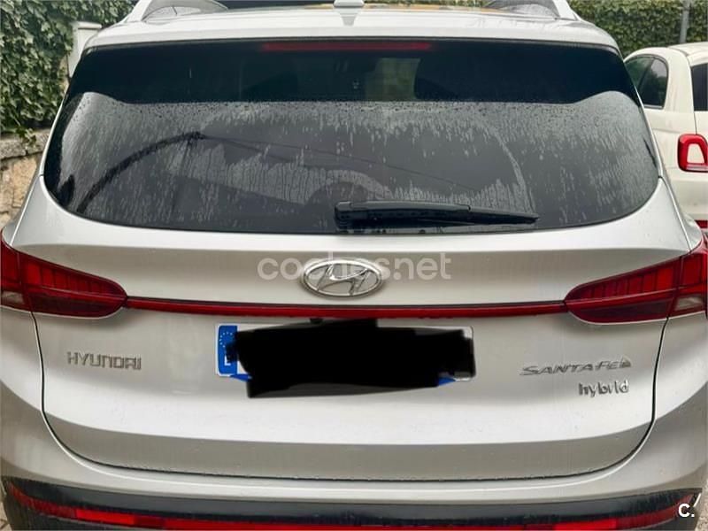Usado Hyundai Santa Fe 230 CV (169 kW) 2023 Gris / plata SUV