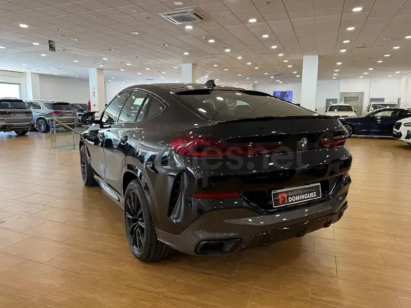 Usado BMW X6 M Sport 340 CV (250 kW) 2021 Negro SUV