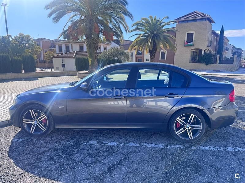 Usado BMW 318 Sport Line 129 CV (94 kW) 2008 Gris / plata Berlina