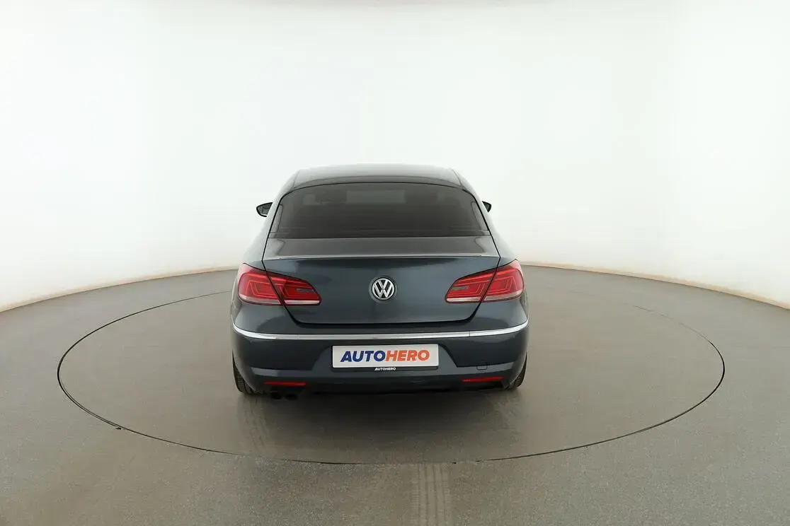 Usado VW CC 160 CV (117 kW) 2015 Gris Berlina