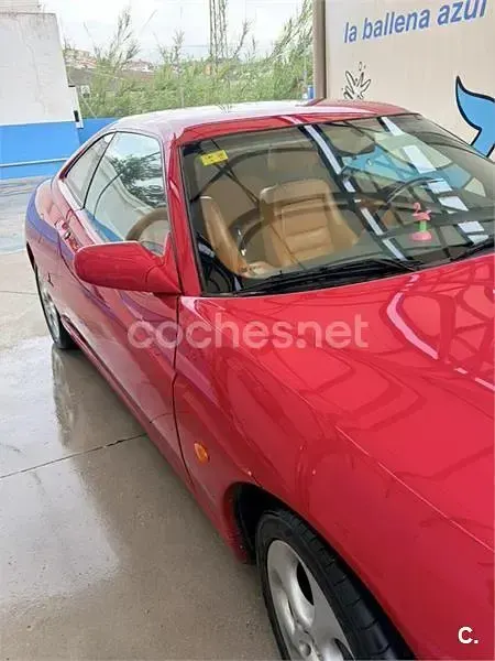Usado Alfa Romeo GTV 150 CV (110 kW) 2003 Rojo Coupe