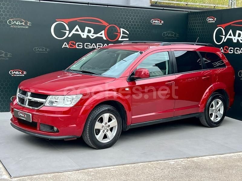 Usado Dodge Journey SXT 140 CV (102 kW) 2008 Granate SUV